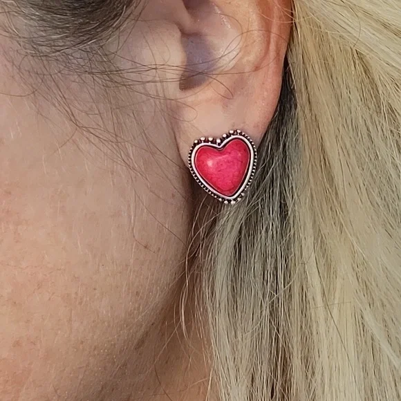 WESTERN HOWLITE HEART EARRINGS, CHOICE OF COLOR - Picture 5 of 8